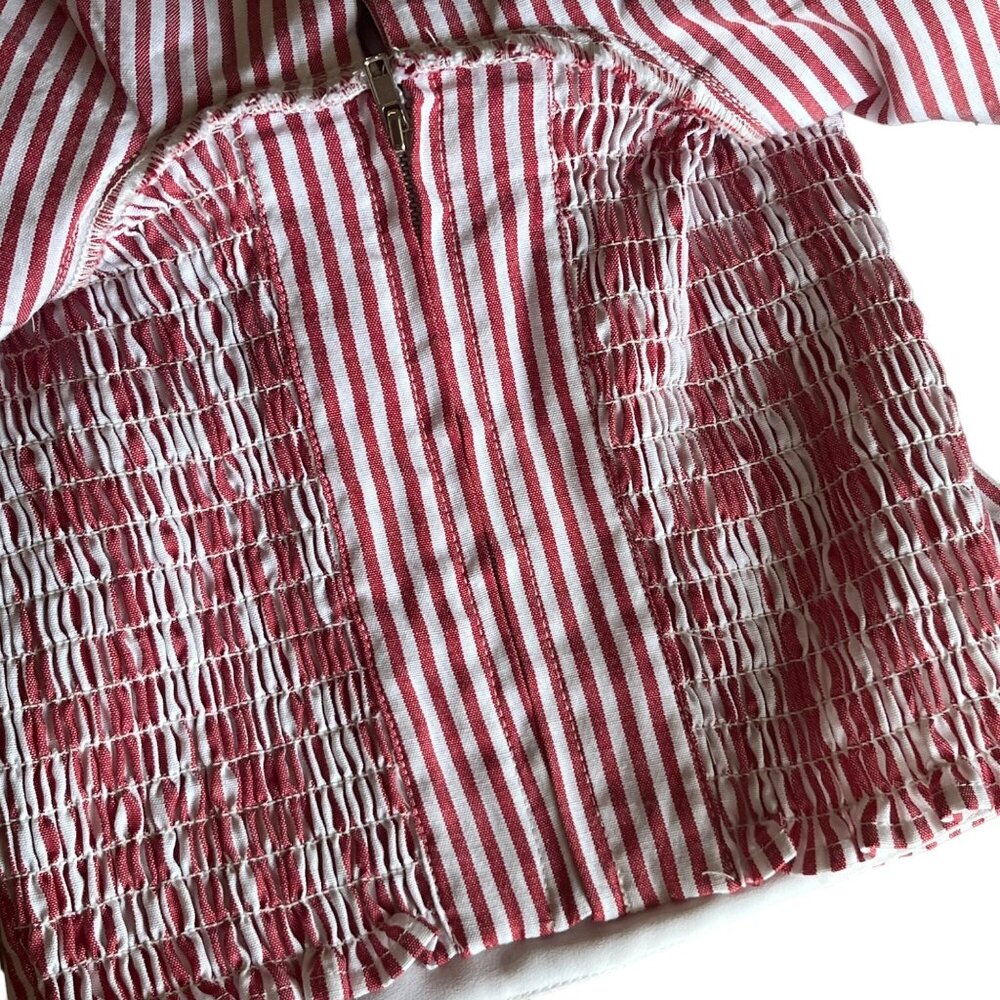 SMALL EUC Wayf Anzio Off Shoulder Red White Stripe Ruffle Crop Top - Picture 8 of 12